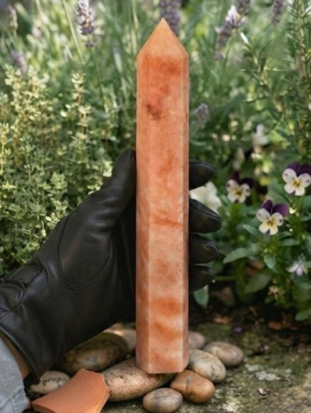 🌈XL 9" Crystal Sunstone Tower-NEW!-Flashy! Reasonable Offers Always Welcome!✨️